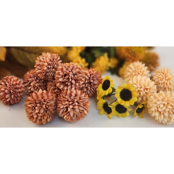 Autumn Floral Arrangement Supplies Mix Mums Fall Leaves Berries Wreath Craft Déc - Picture 4 of 16